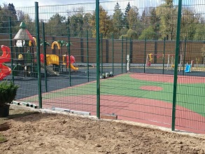 Забор на детскую площадку 50 метров фото в Лобне